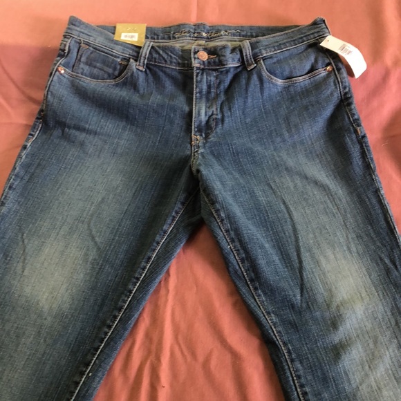 Old Navy the sweetheart Classic Rise Flare Stretch 12 Regular - Picture 4 of 15